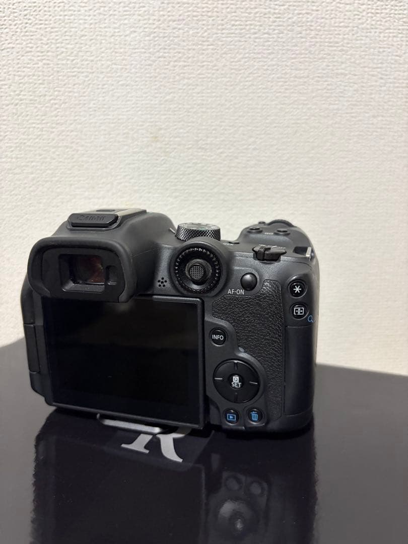 Canon EOS R7 RF-S 18-150mmキット「元箱・バーコード有」