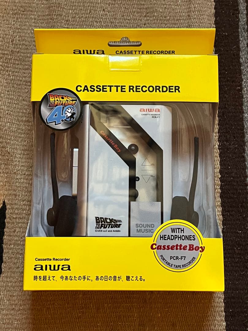 aiwa バックトゥザフューチャー ポータブルカセットプレーヤー