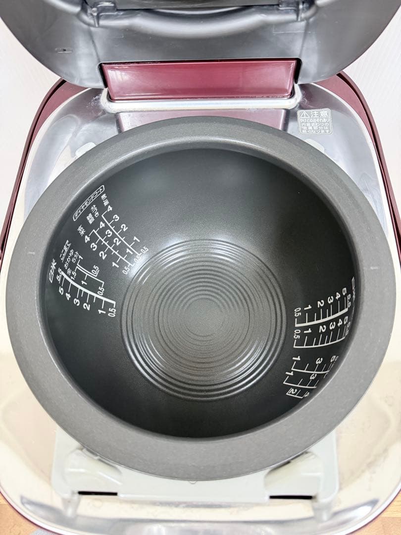 TOSHIBA 圧力IH 炊飯器 RC-10VXM 5.5合炊き 2018年製