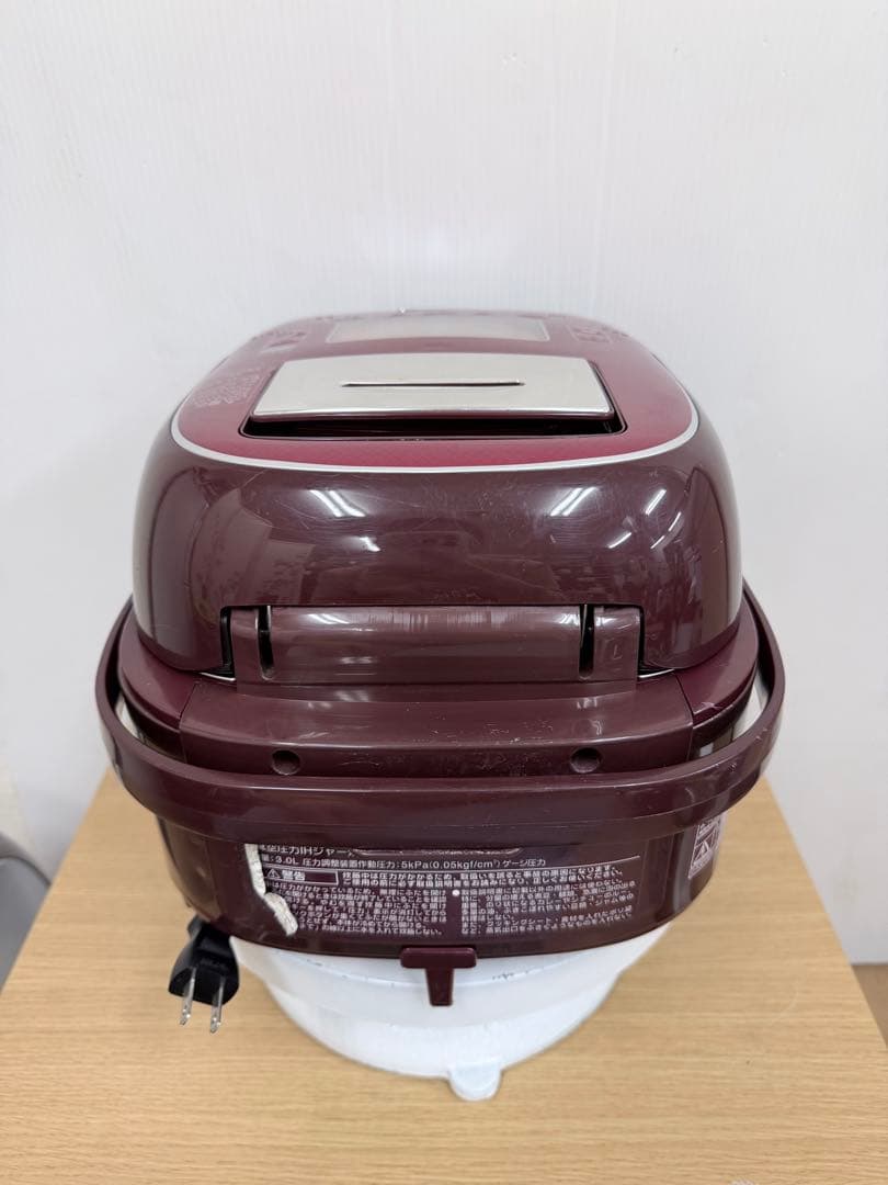 TOSHIBA 圧力IH 炊飯器 RC-10VXM 5.5合炊き 2018年製