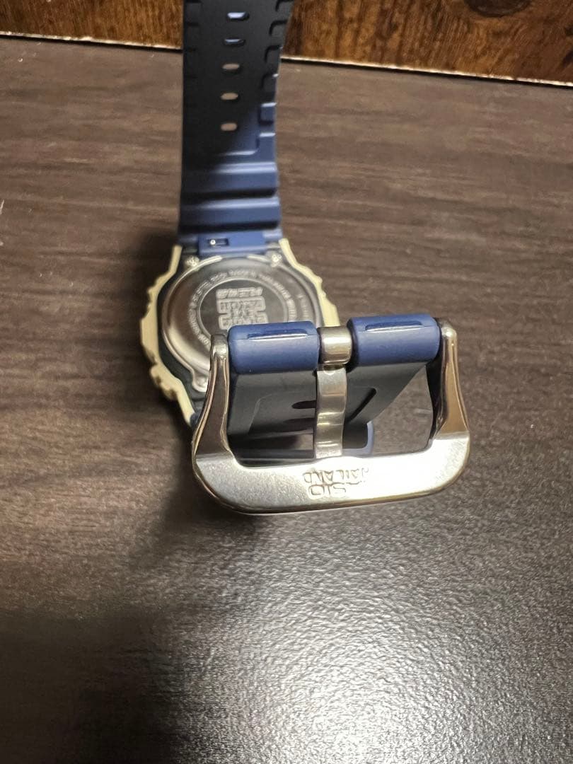 BLACK EYE PATCH × G-SHOCK コラボ　腕時計