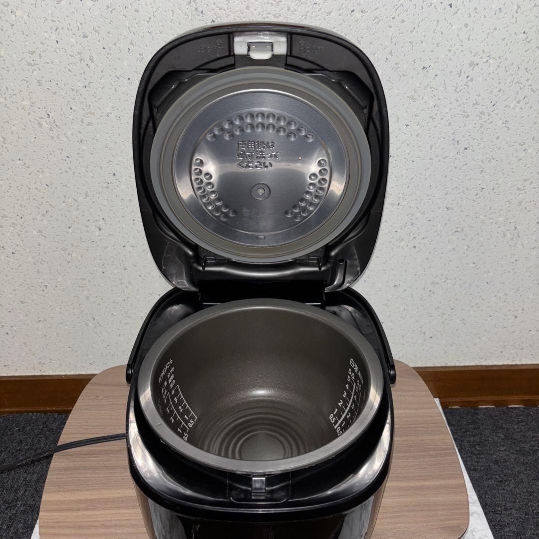 【2021年製】東芝　真空IHジャー　RC-BK10VRR 炎匠炊き　5.5合