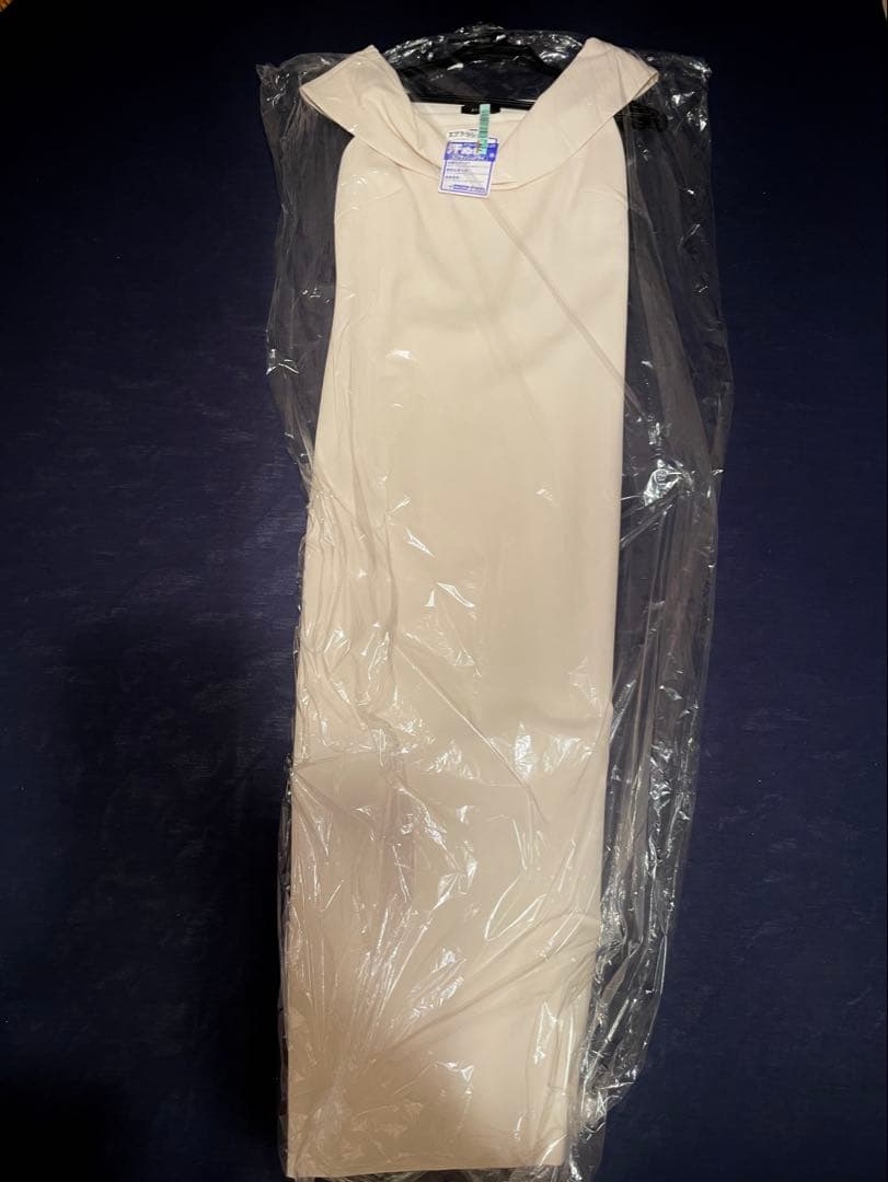 【値下げ中✨】anuans オフショルコンシャスワンピース