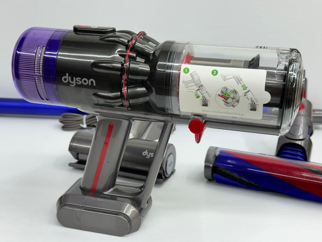 美品　2022年製　ダイソン　掃除機　SV21 本体　ミニヘッド　充電器　セット