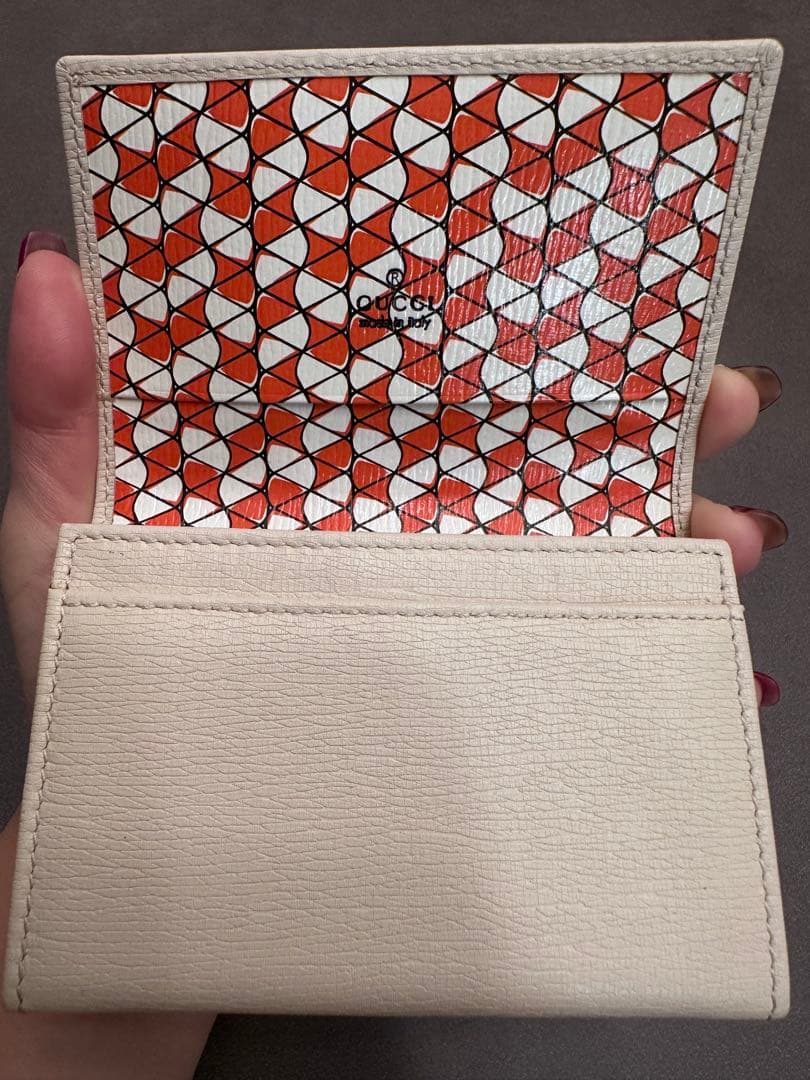GUCCI 名刺入れ 白　レザー