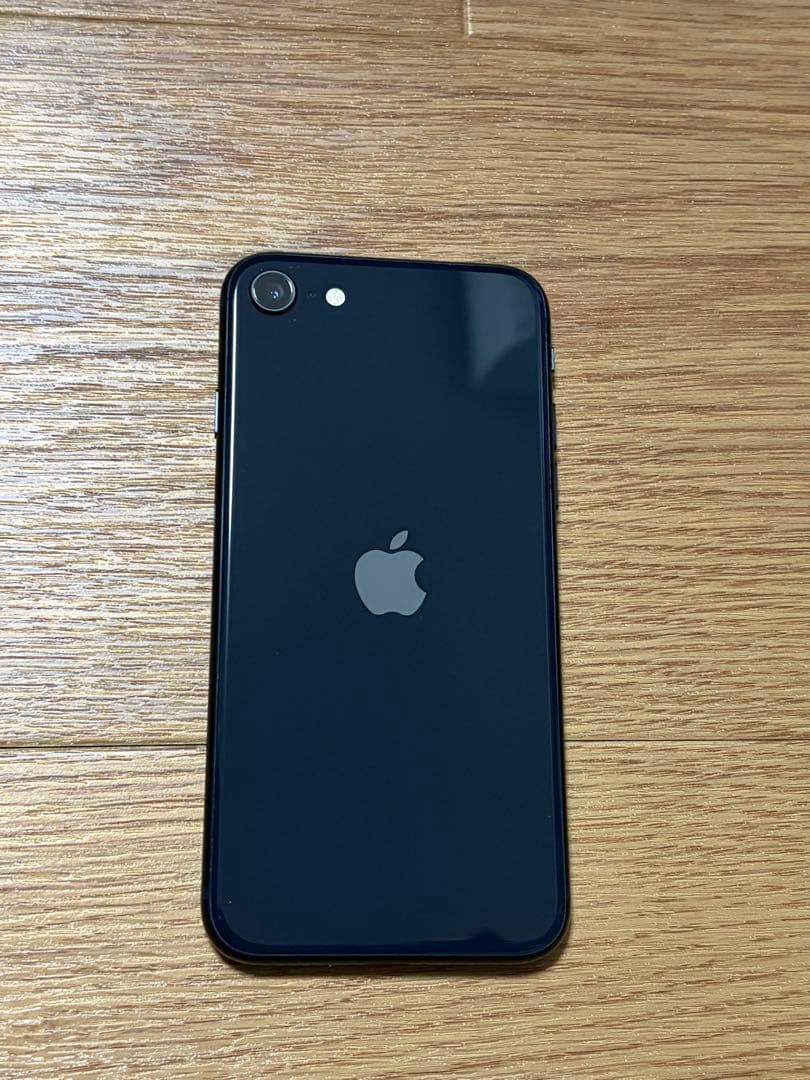 Apple iPhone SE（第3世代）128GB ミッドナイト SIMフリー