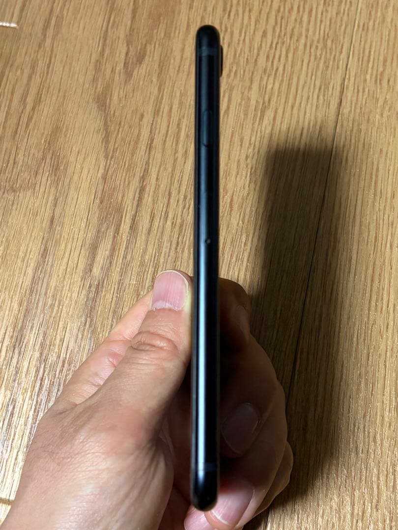 Apple iPhone SE（第3世代）128GB ミッドナイト SIMフリー