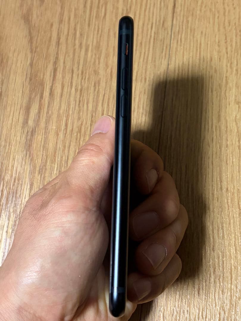 Apple iPhone SE（第3世代）128GB ミッドナイト SIMフリー