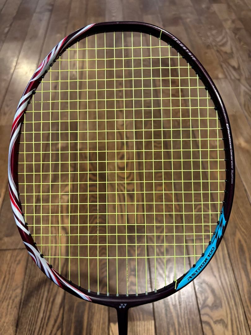 【最終値下】ヨネックス アストロクス 100ZZ クレナイ 3UG5