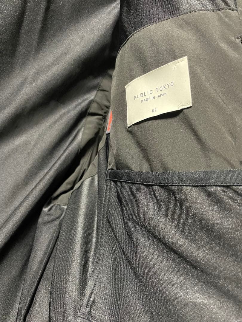 パブリックトウキョウ　THERMOLITEミニマルパデットベスト　ブラック