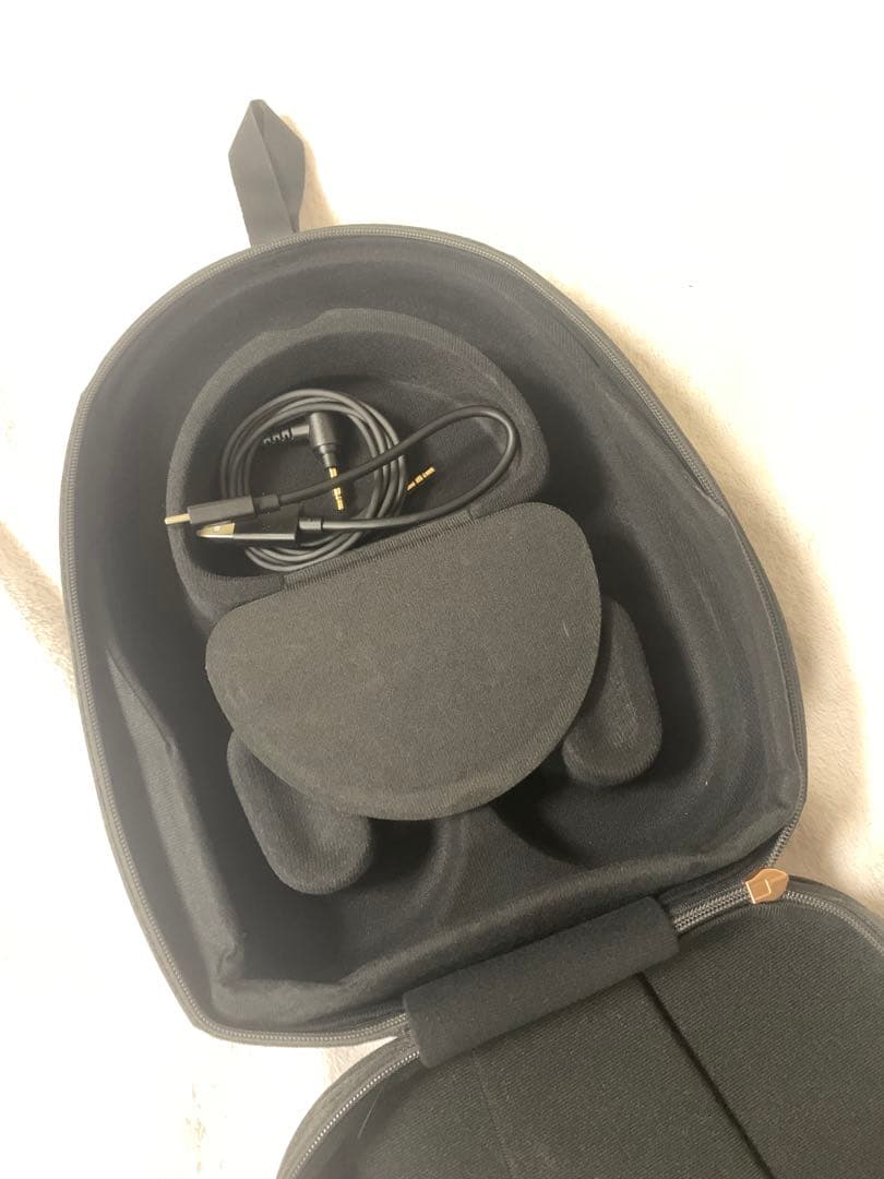 Sony wh-1000xm5 ヘッドホン 付属ケース　充電ケーブル