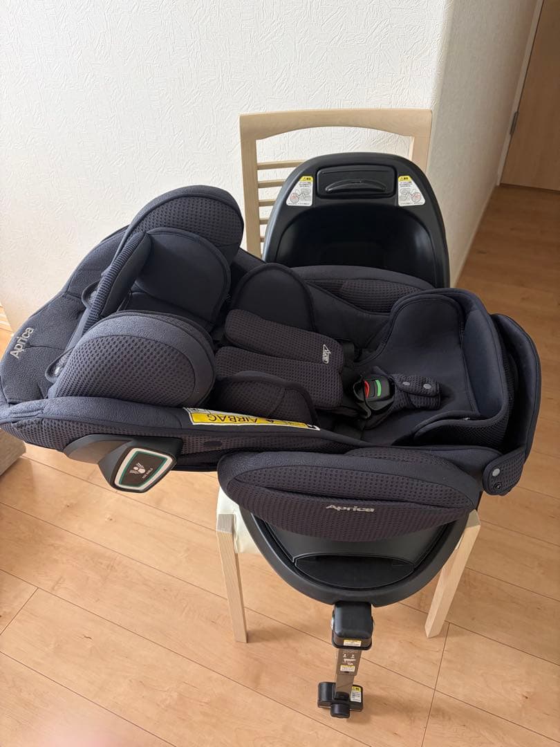 【美品】アップリカ フラディアグロウ ISOFIXセーフティープラス プレミアム