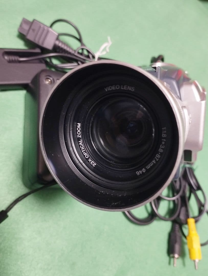 シャープ　MiniDV ビデオカメラ　 VL-AX1　動作良好　★録画再生◎