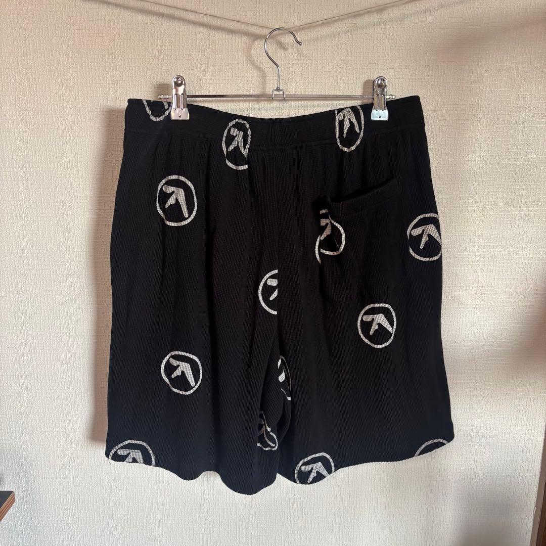 Supreme ロゴプリント ショートパンツ 黒