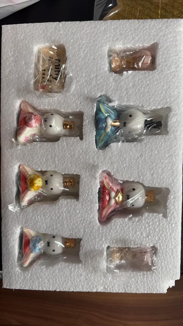 新品未開封スヌーピー ＆ ベル 磁器ひな人形 PEANUTS ひな祭り 雛人形