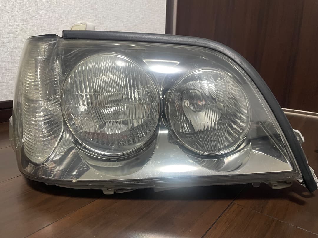 17クラウンアスリート後期　純正ヘッドライト 2個セット クリアレンズ