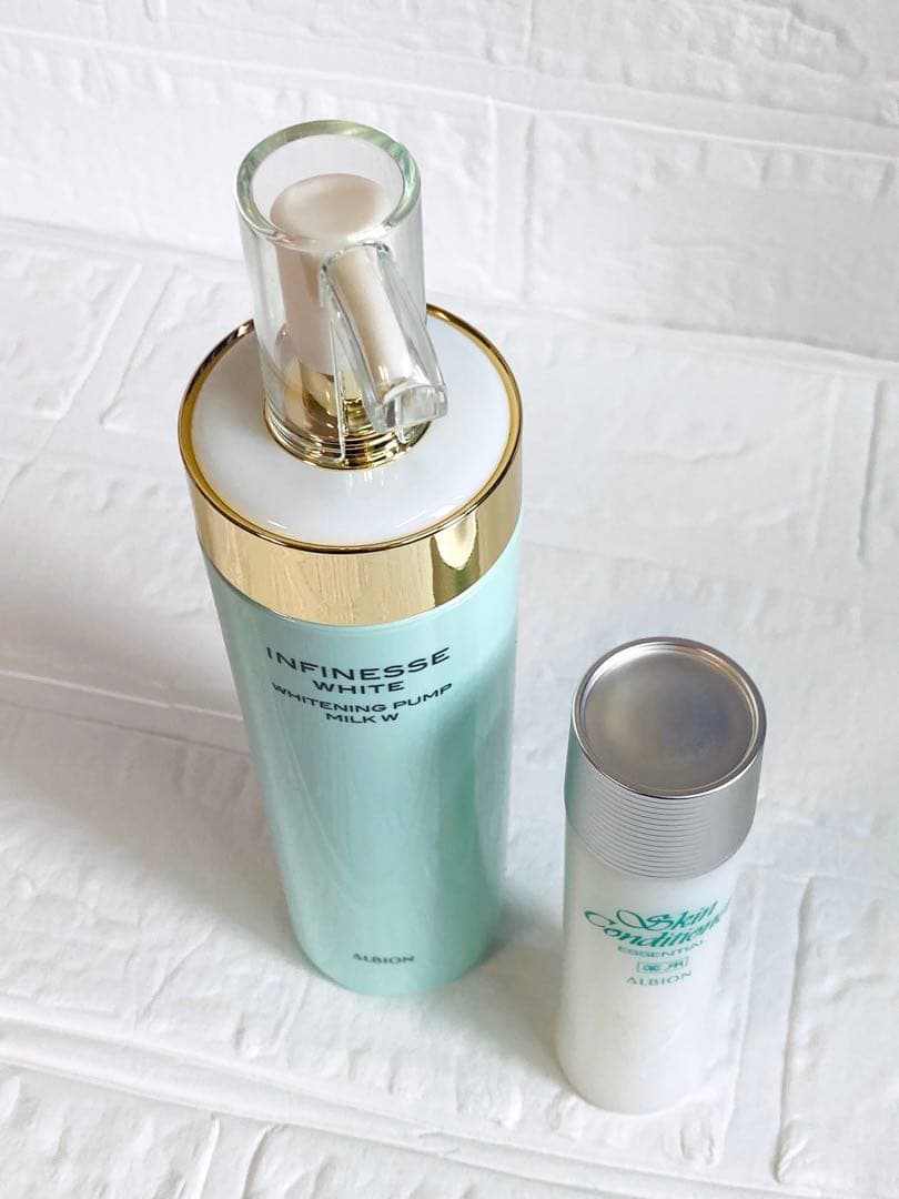 アンフィネスホワイト ホワイトニングパンプミルクW & スキンコンディショナー
