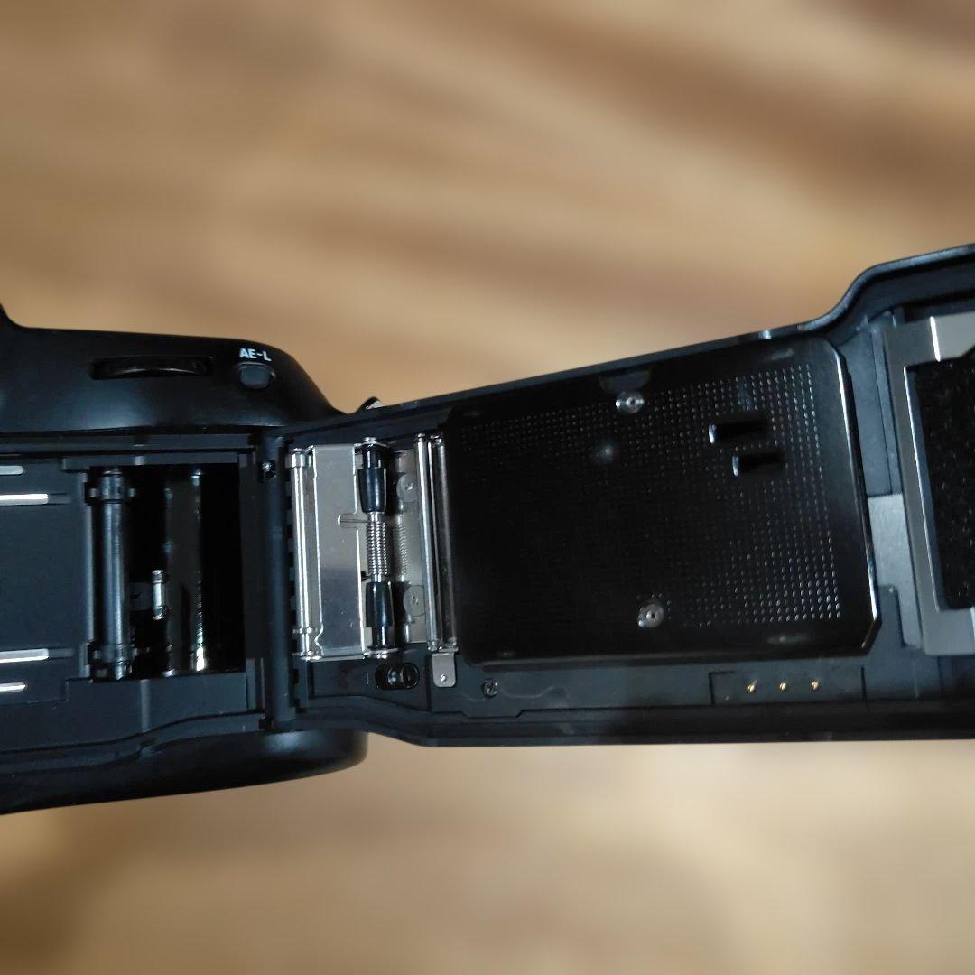 Nikon F70 + AF NIKKOR 35-80mm+赤外線リモコン