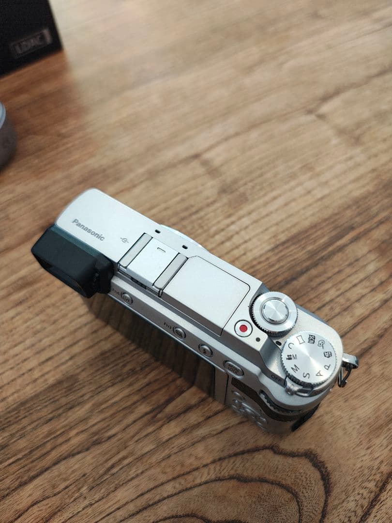 Panasonic DMC-GX7MK2 充電器 グレー