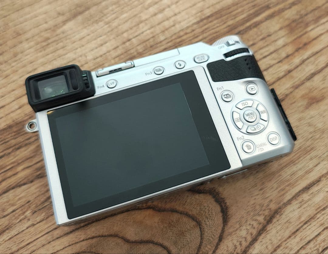 Panasonic DMC-GX7MK2 充電器 グレー