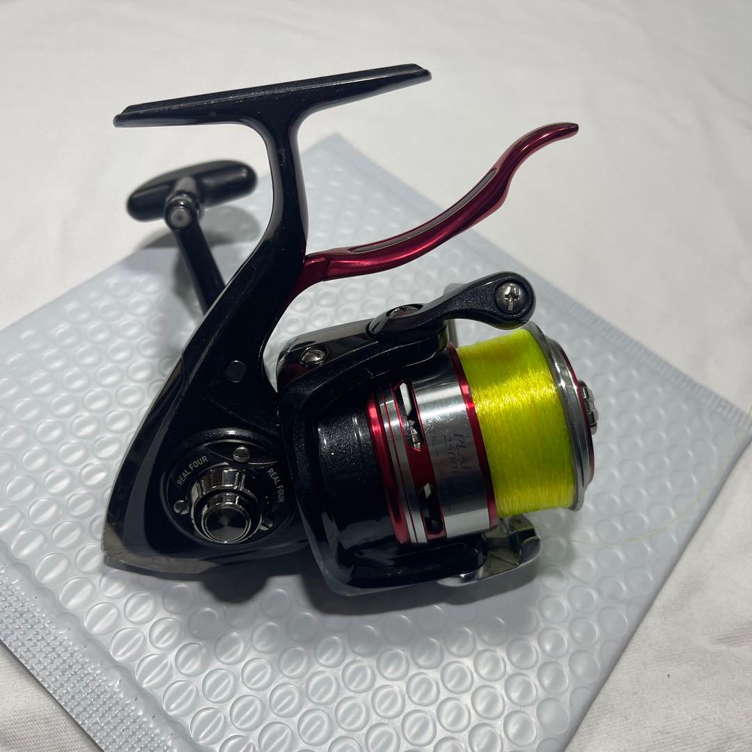 ダイワ　PLAISO 2500LBD