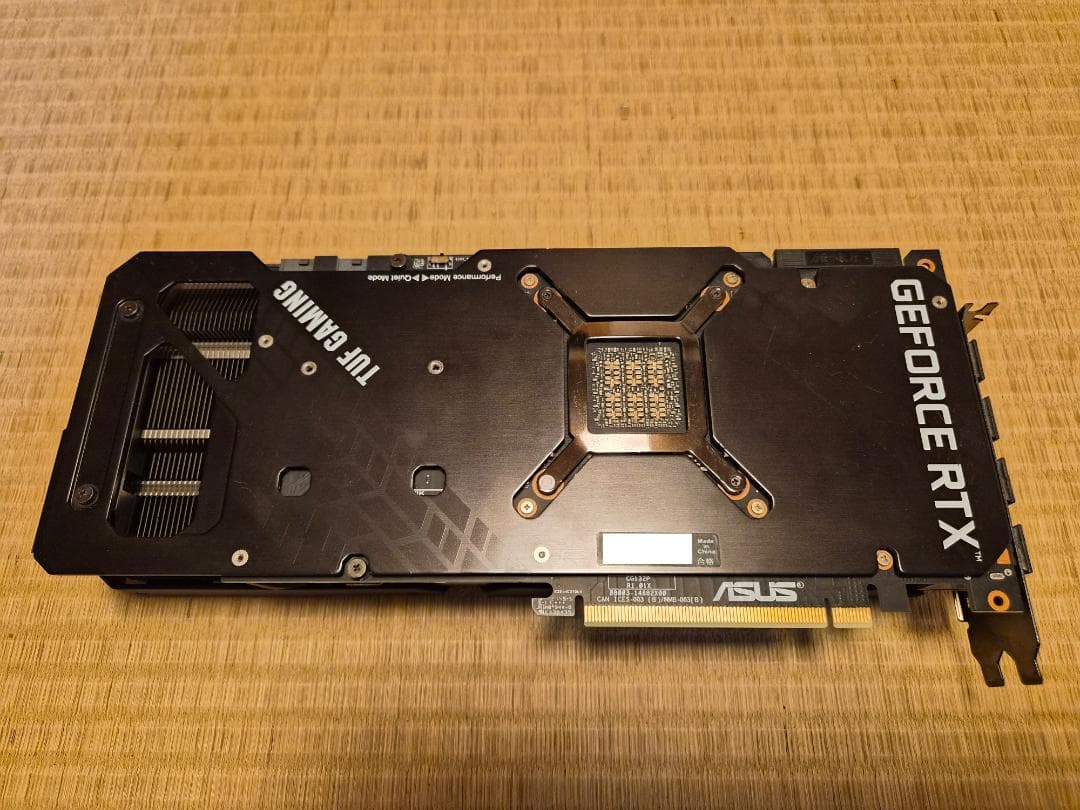 グラフィックボード・グラボ・ビデオカード ASUS TUF RTX3090 O24G GAMING