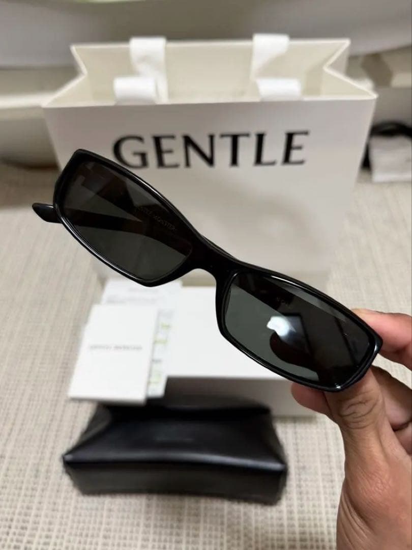 【極美品】GENTLE MONSTER NOID 01 サングラス