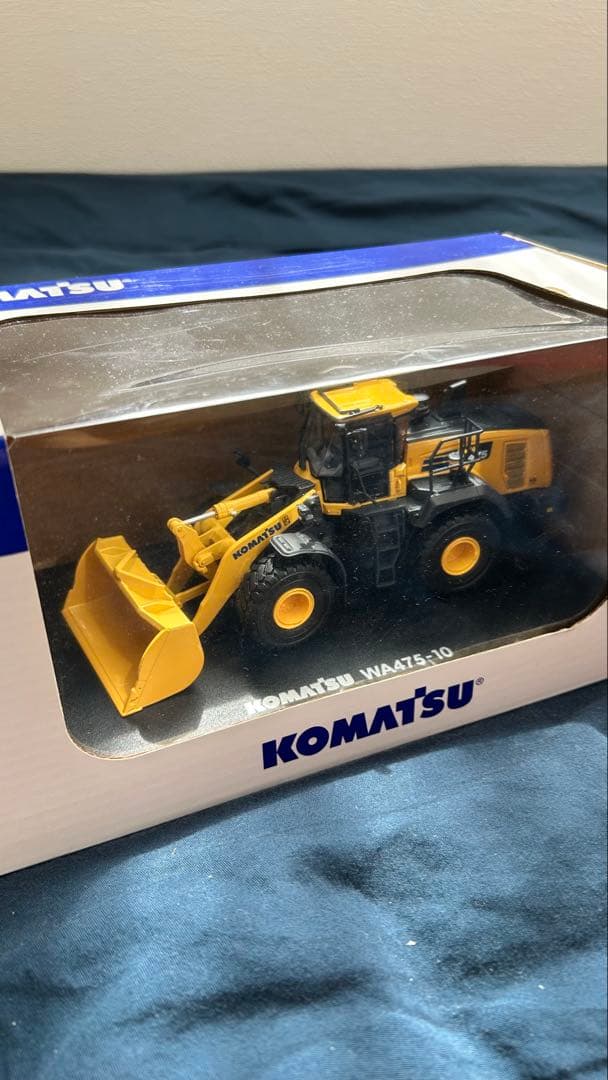 【値下げ】レア⭐︎訳あり大特価　コマツ WA475-10 フィギュア