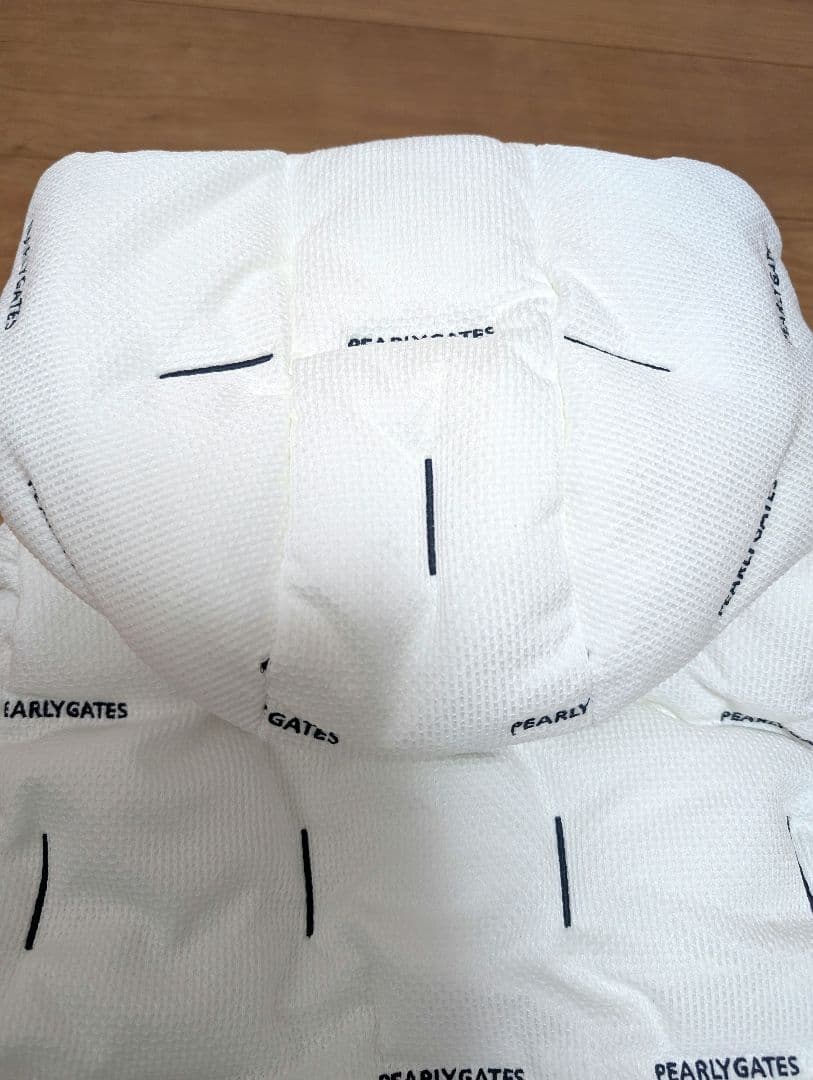 パーリーゲイツ　中綿　ダウン　ベスト　ホワイト　Sサイズ