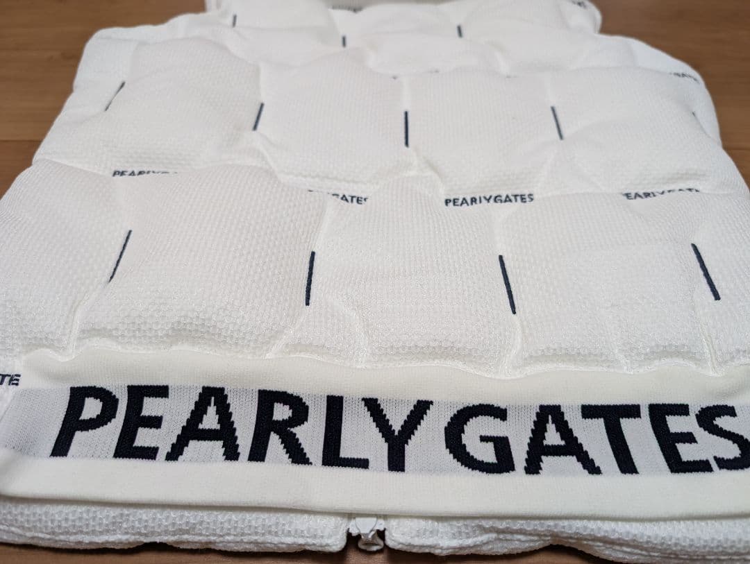 パーリーゲイツ　中綿　ダウン　ベスト　ホワイト　Sサイズ