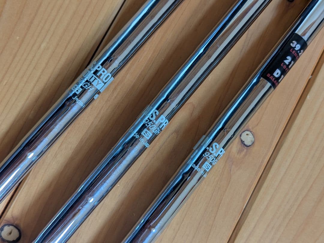 オノフ KURO 　21°　24°　27°　３本セット　950gh S