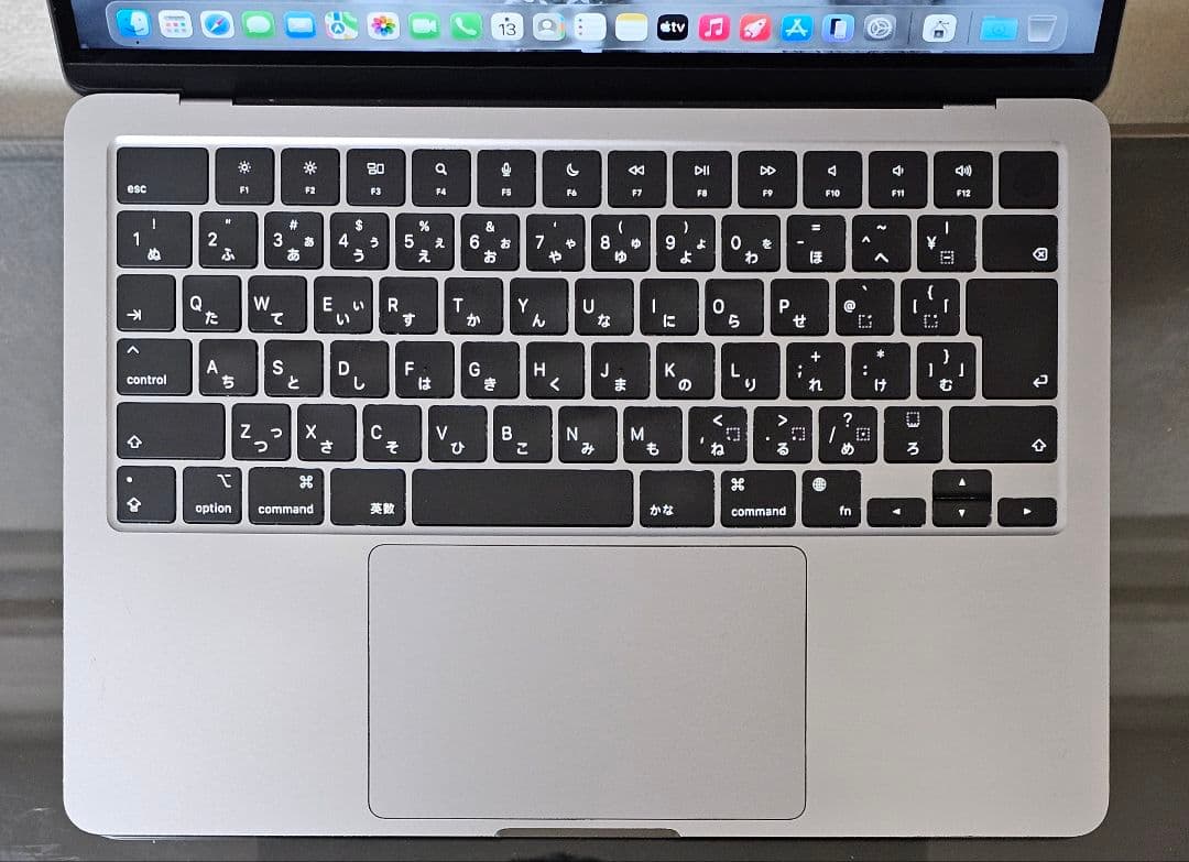 Apple MacBook Air 13.6 インチ 2022 1TB 16GB