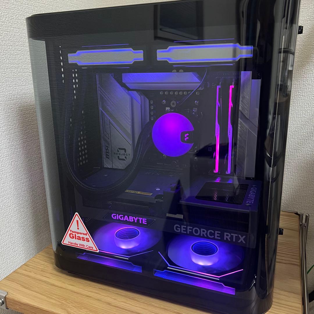 T*o様 JONSBO TK-1 ピラーレスPCケース