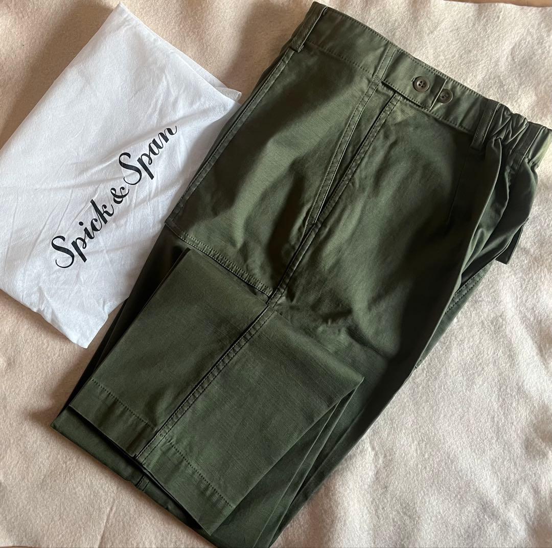 【新品タグ付】スピック&スパン　バックサテンイージーカーゴパンツ　38 ベイカー