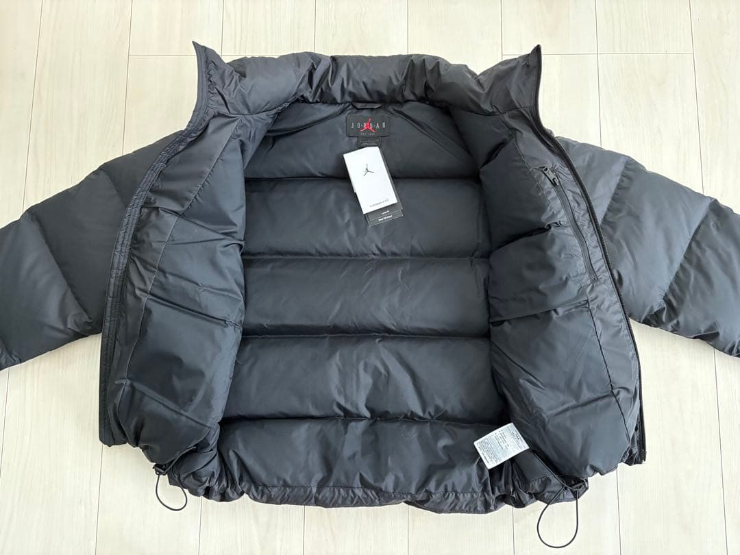新品タグ付　ジョーダンJORDANフライトダウンパファージャケット　Sサイズ