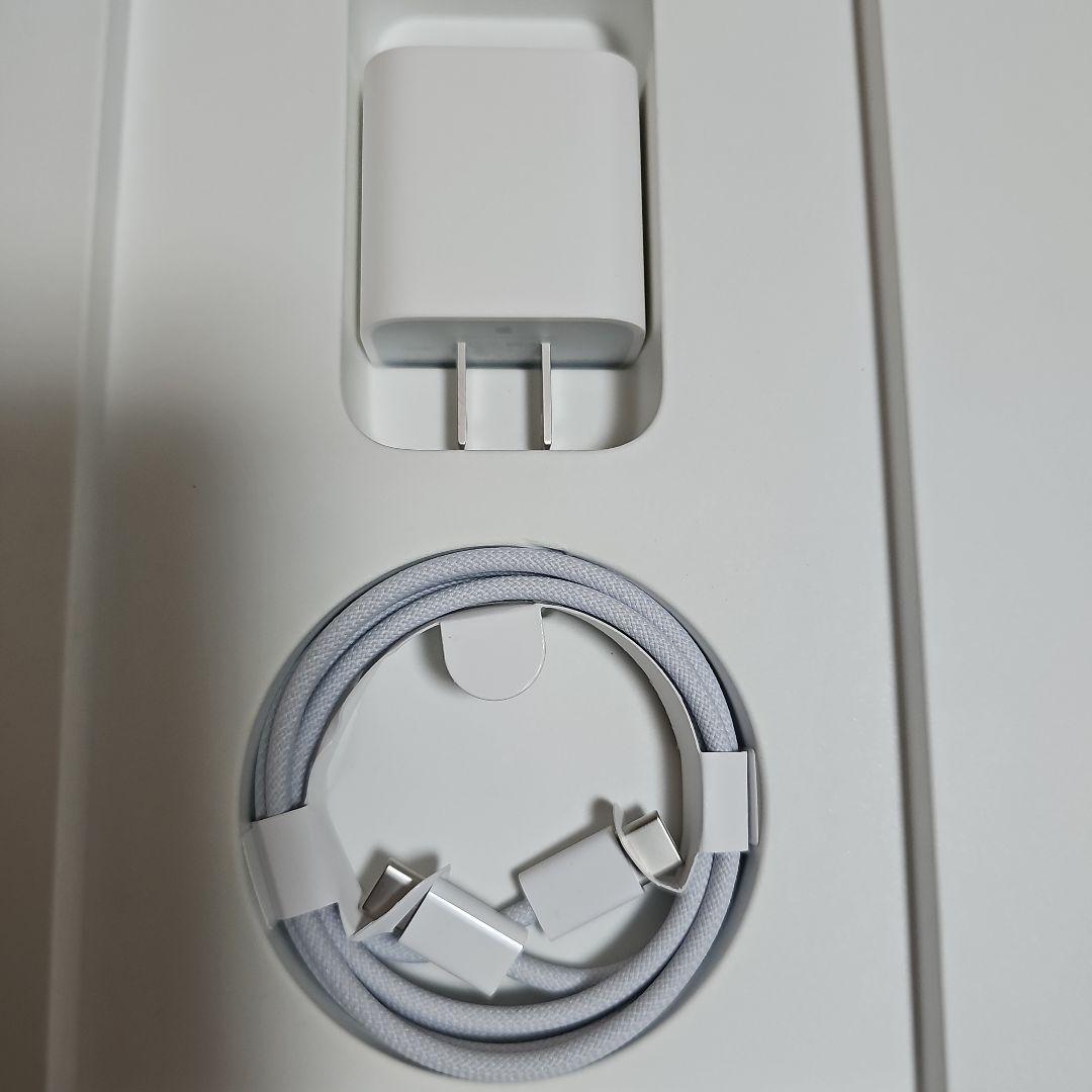 Apple iPad 第10世代 64GB Wi-Fi　本体