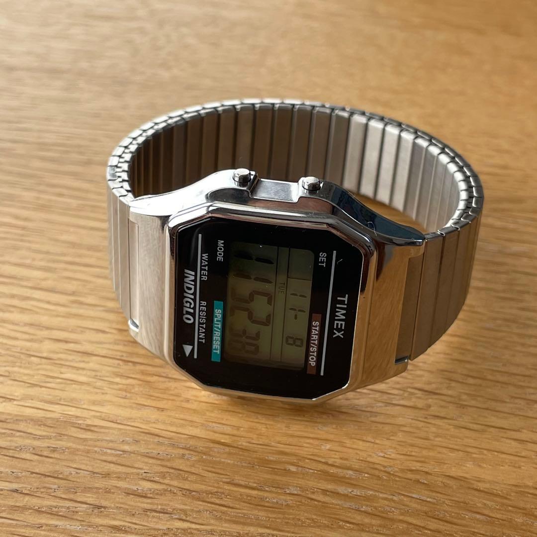 【美品】値下げ中即納 timex シルバー 腕時計 supremeベースモデル