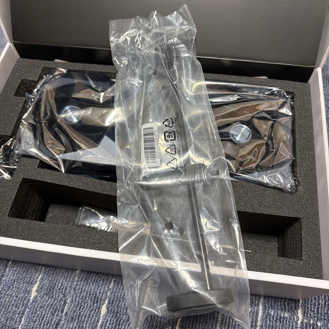 MSI SUPRIM X GEFORCE RTX 4090 本体