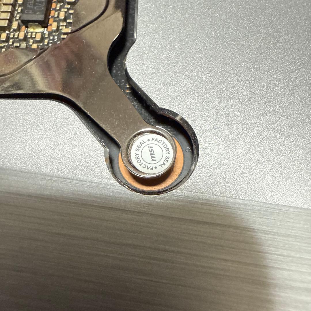 MSI SUPRIM X GEFORCE RTX 4090 本体