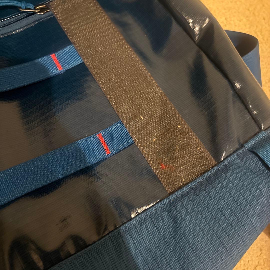 patagonia メッセンジャーバッグ ネイビー