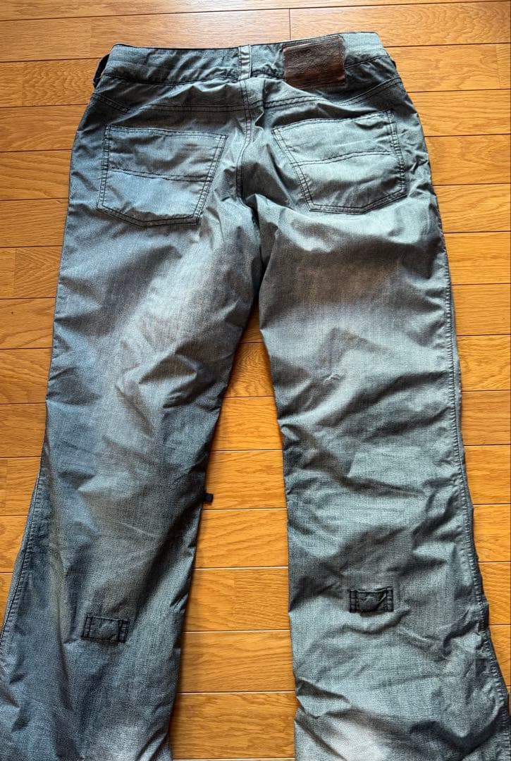 バートン　BARTON デニムデザイン　スノーボード用ズボン