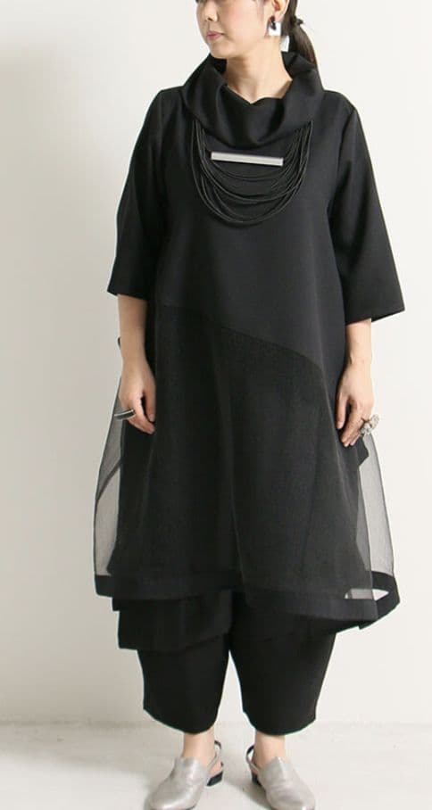 ジャランジャラン　ブラックフォーマルブラウス