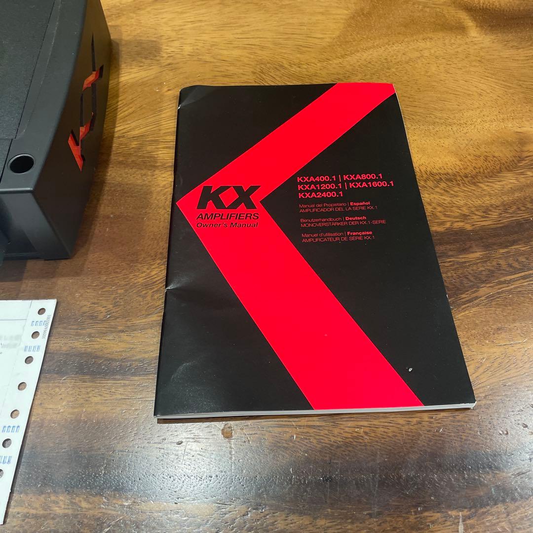 kicker アンプ　KXA800.1