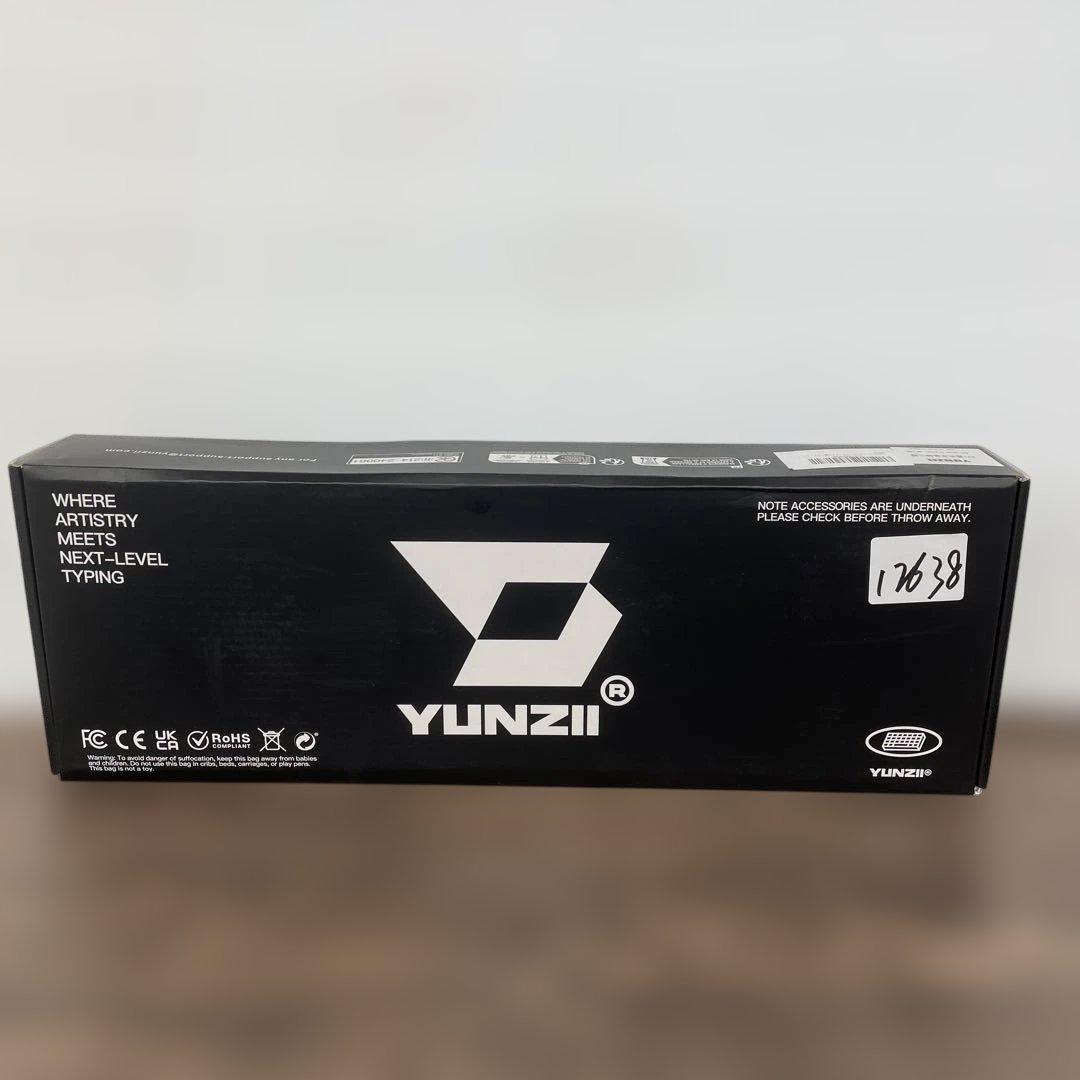 12638 YUNZII X71 メカニカルゲーミングキーボード　ライトブルー