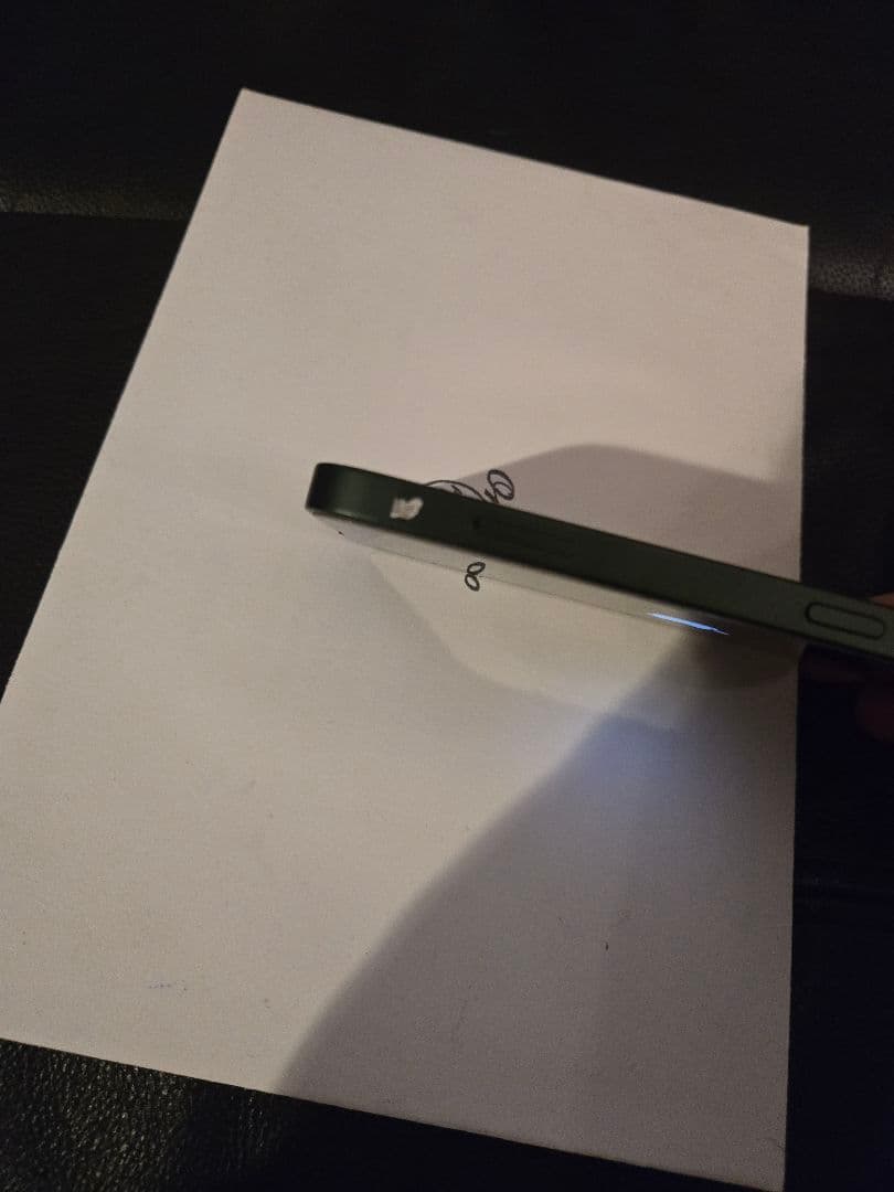 iPhone 13 mini 256gb バッテリー容量 88%　simフリー