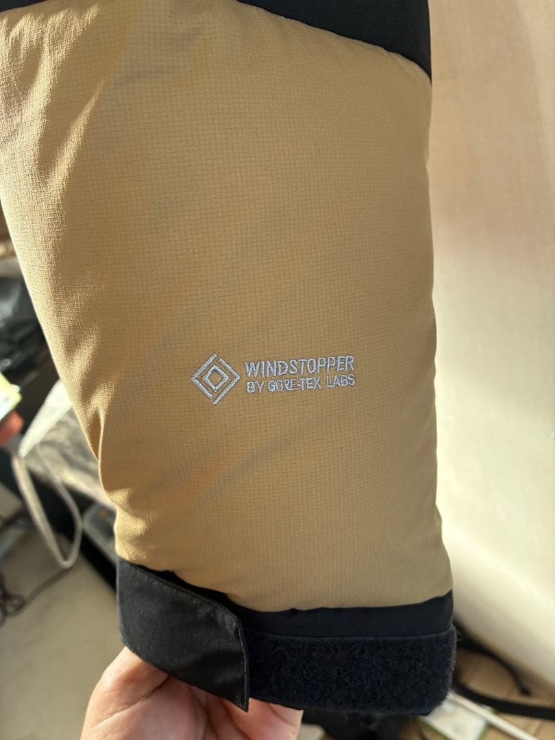 極美品ケルプタン　ND92340バルトロライトダウンジャケット