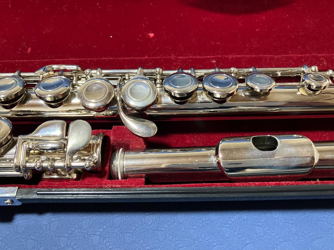 JUPITER フルート本体・ケース・楽譜・メンテナンスアクセサリー　セット