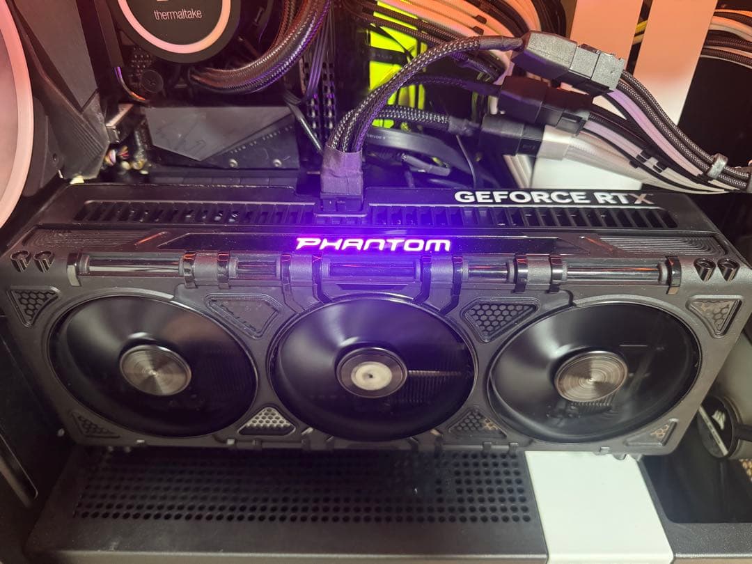 グラフィックボード・グラボ・ビデオカード GAINWARD PHANTOM RTX 5070 Ti 16GB GM