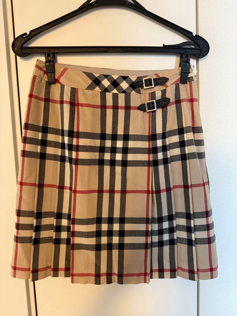 BURBERRY 卒業式スーツ チェックスカート160ネクタイ　3点セット