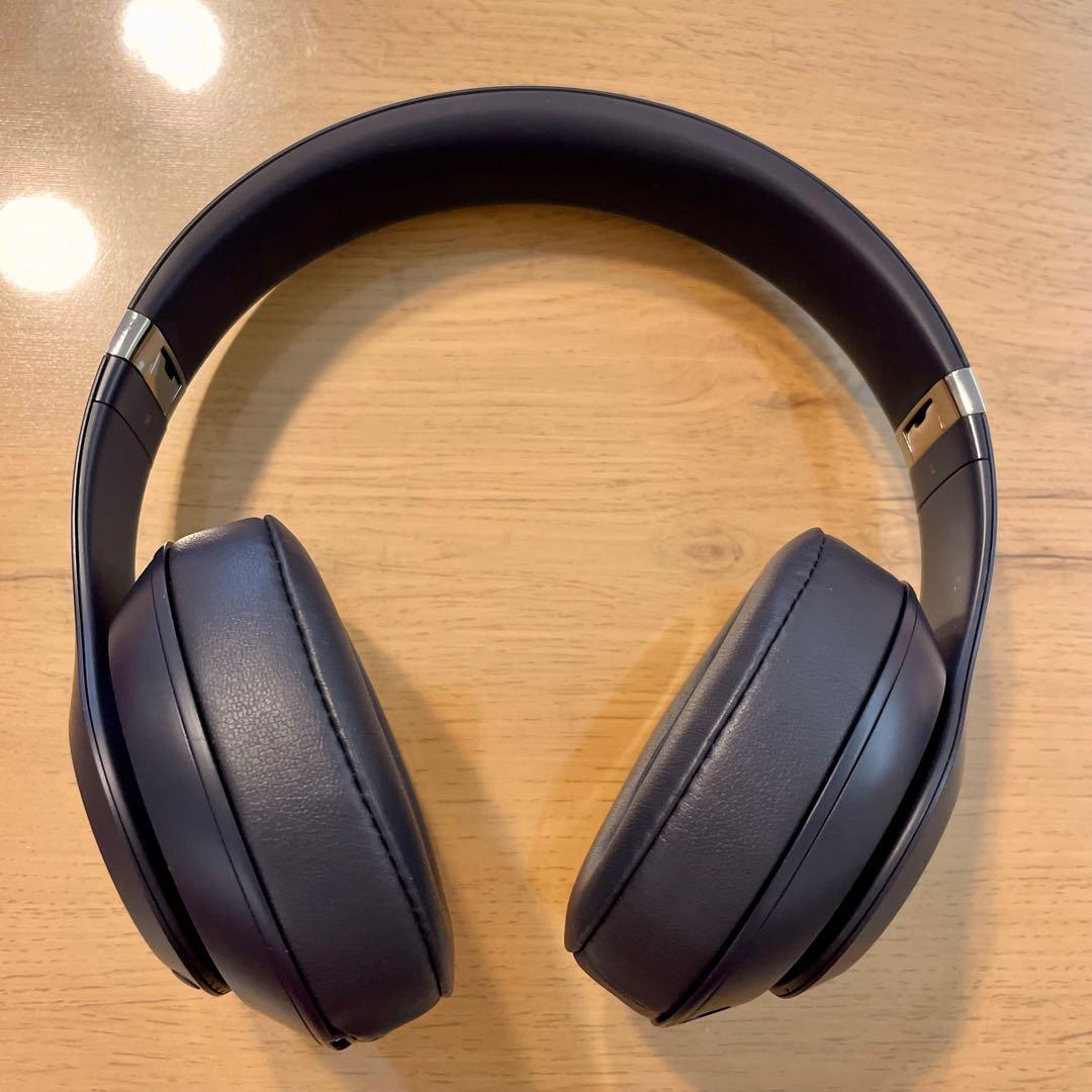 極美品！ Beats Studio3ワイヤレス ヘッドホン ネイビー